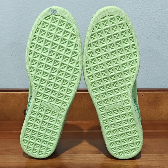 Puma Kids Suede Mono Triplex Neon Lace Up Sneakers Green - Picture 11 of 16